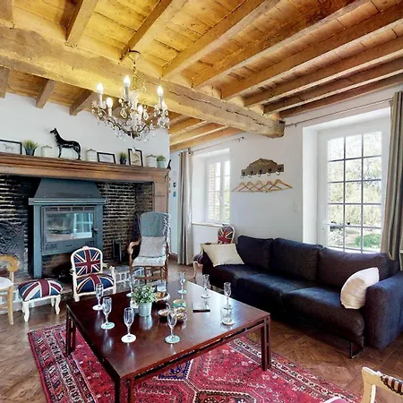 Ecuries Val De Mai 35 Pers 5 15 Min Amiens